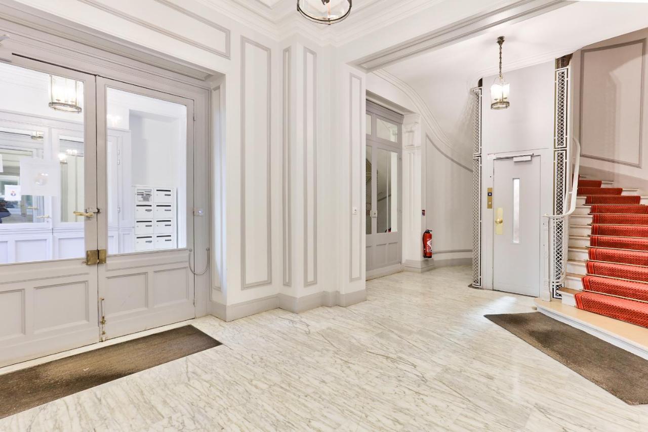 Appartement 140M2 Proche Des Champs Elysees ปารีส ภายนอก รูปภาพ